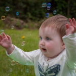 child-with-bubbles-photography-portrait photography