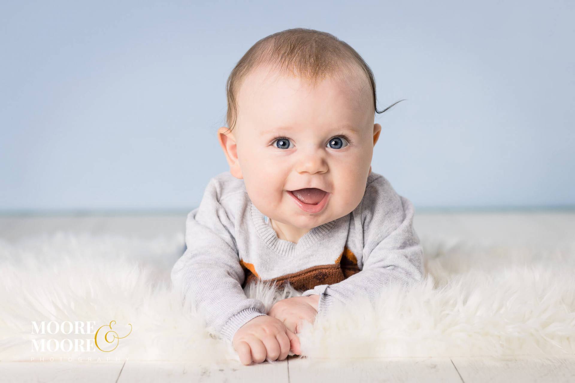 baby-milestone-photoshoot-moore-moore-photography-0791-copy-2 baby-milestone-photoshoot-moore-moore-photography-fleet