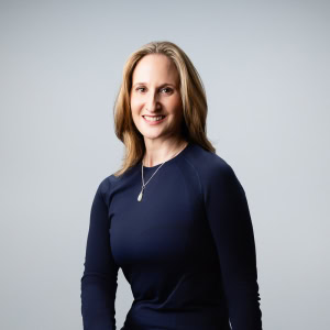 rebecca-fraiz-classical-ballet- Rebecca Fraiz is a highly experienced classical ballet teacher and former panellist for The Royal Ballet School’s nationwide preliminary auditions, selecting dancers for full-time training and Associate programmes.